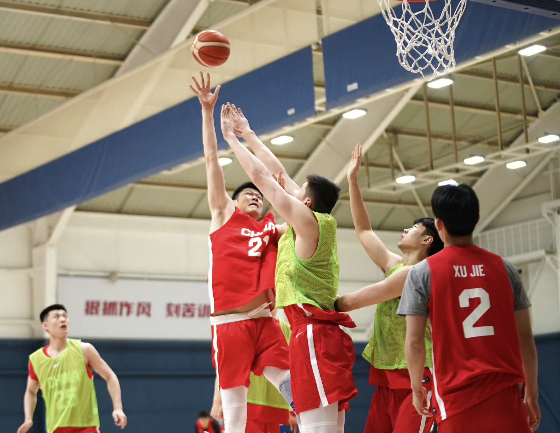 Kaiyun中国官网-关于赛后体能课后；深圳男篮回应争议备战意甲；赛场秩序良好；年轻球员获得机会的信息