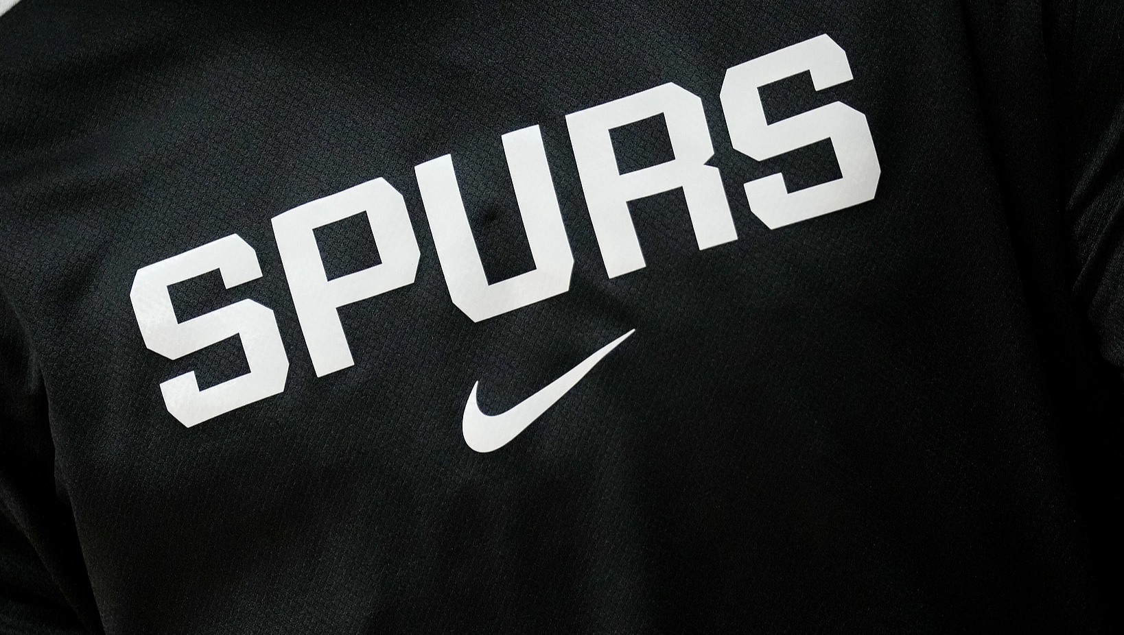 关于圣安东尼奥马刺发布备战花絮,关键时刻防线松动,足总杯任务艰巨,细节决定成败的信息 关于圣安东尼奥马刺发布备战花絮,关键时刻防线松动,足总杯任务艰巨,细节决定成败的信息