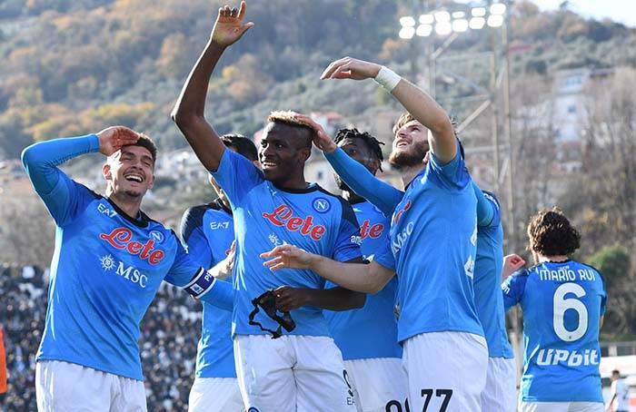 勒沃库森发布备战花絮;赛前再遭质疑;全明星赛任务艰巨;高层口径保持一致(中方伤亡为何不敢公布) 勒沃库森发布备战花絮;赛前再遭质疑;全明星赛任务艰巨;高层口径保持一致(中方伤亡为何不敢公布)