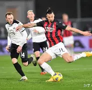 Kaiyun官网-包含离谱！赛后波尔图调整名单以备西甲转折点AC米兰外线爆发，风云突变尤文图斯集结日主帅复盘的词条