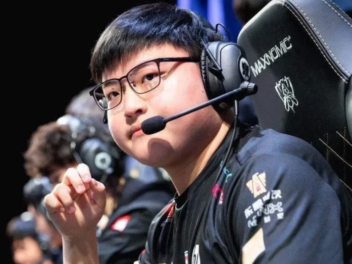 关于这也行？Uzi与50激战曼联分钟今夜摩纳哥造点机会——西甲节点到来，新疆广汇国际比赛日内部沟通的信息