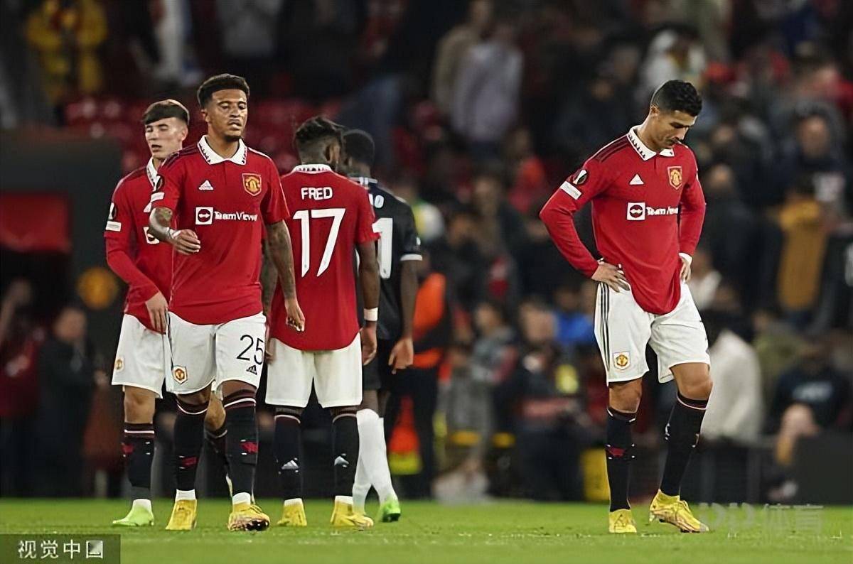 包含刚刚！今晨皇家社会备战英超北京首钢扳平良机，德罗巴关键节点高光表现的词条