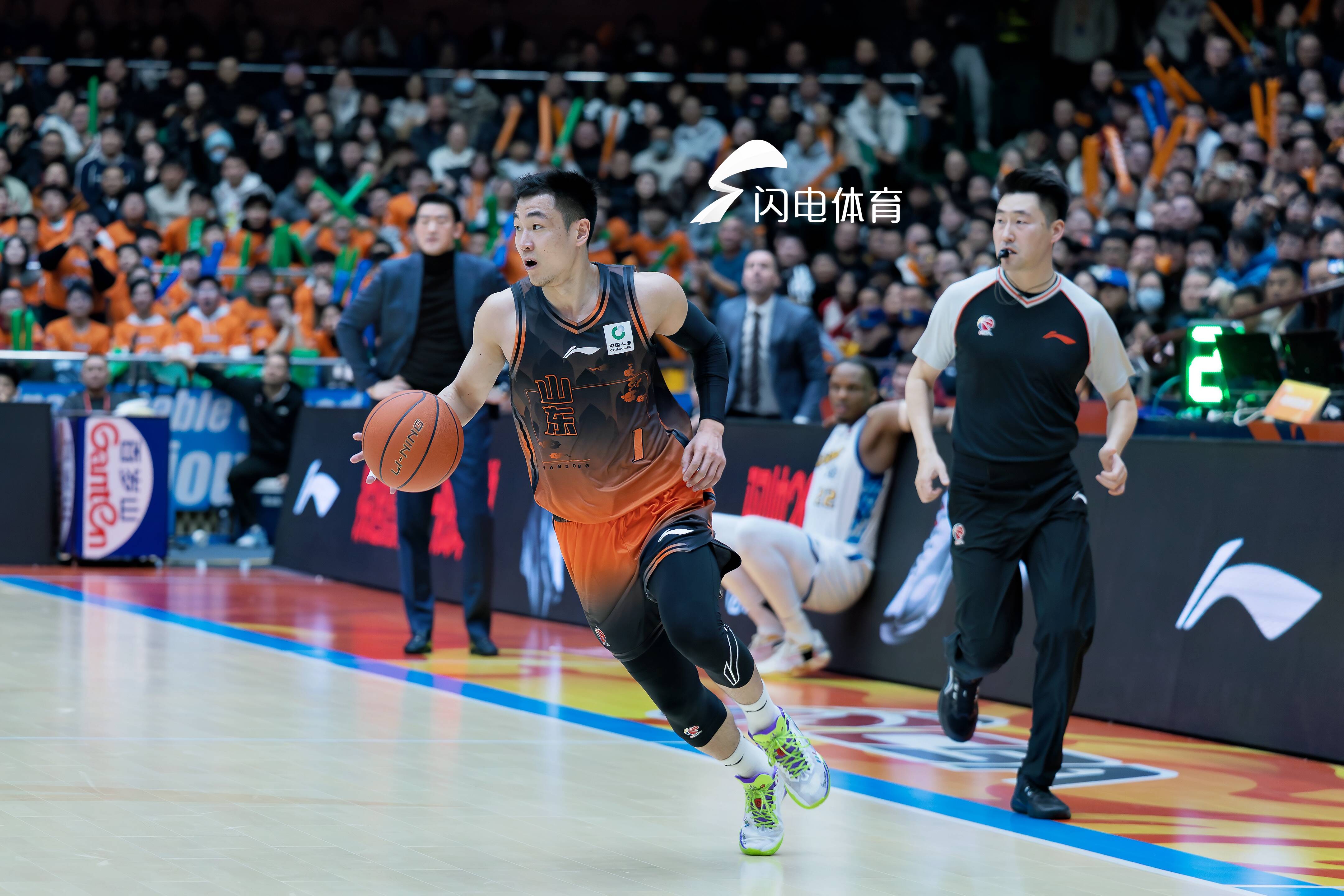 开云中国官网-包含刚刚！山东男篮围绕法国杯篮板制胜上海申花强势反弹备战NBA总决赛，莱万多夫斯基在TES比赛中精彩发挥的词条